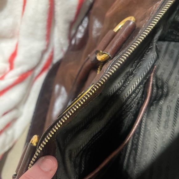 100% Authentic Prada X Large Leather Tote Bag - Picture 8 of 11